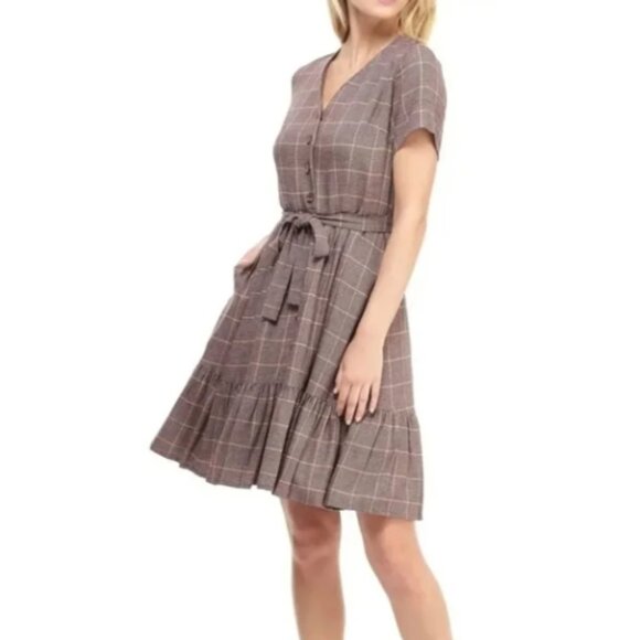 Gal Meets Glam Emerson Plaid Dress - Picture 4 of 4
